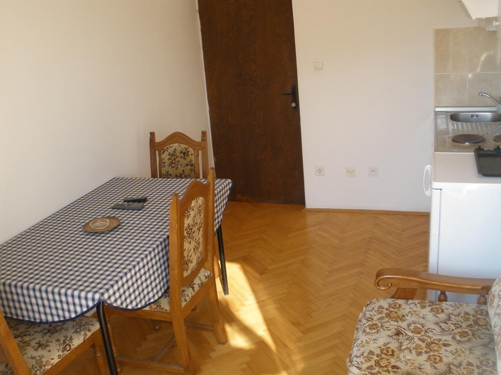 Apartments Sunce Mlini Zimmer foto