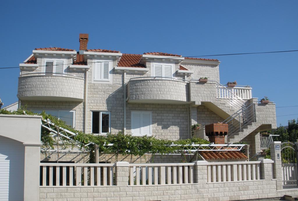 Apartments Sunce Mlini Exterior foto